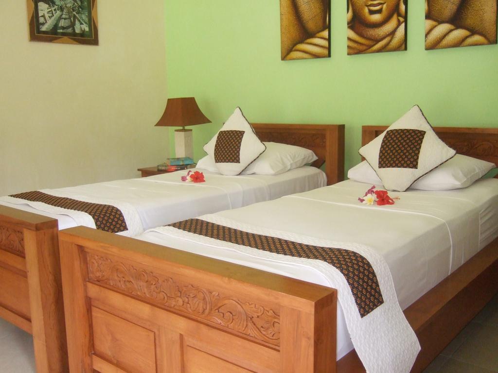 Guesthouse Rumah Senang Kalibaru Kültér fotó